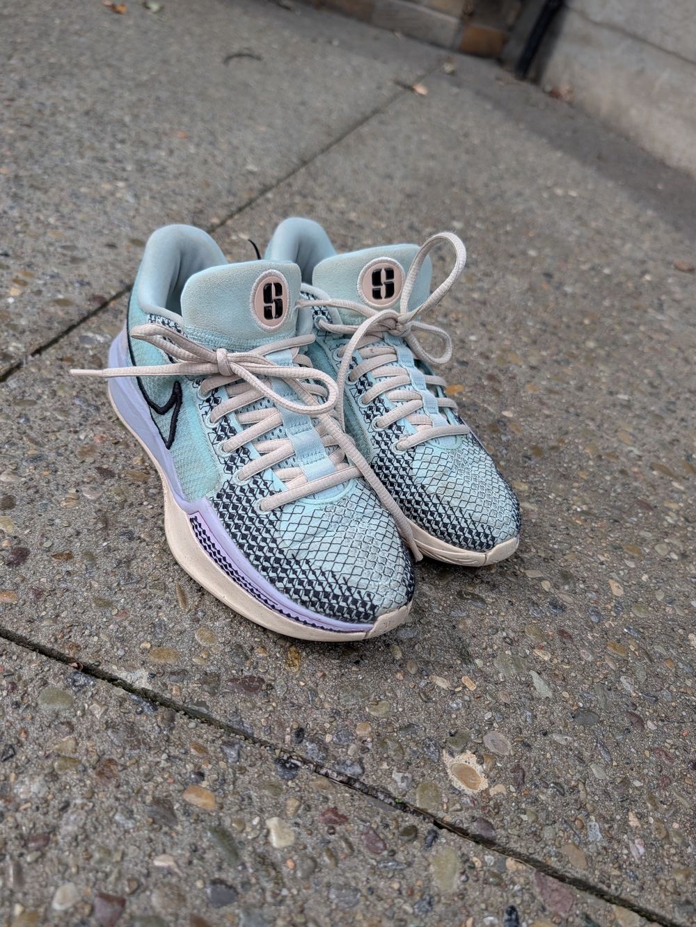 Nike Sabrina 1 BKLYN's Finest Basketball Sneaker US Womens 5.5